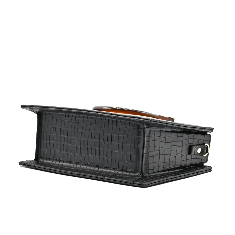 Atek - Cross Body Bag - Black, view 4