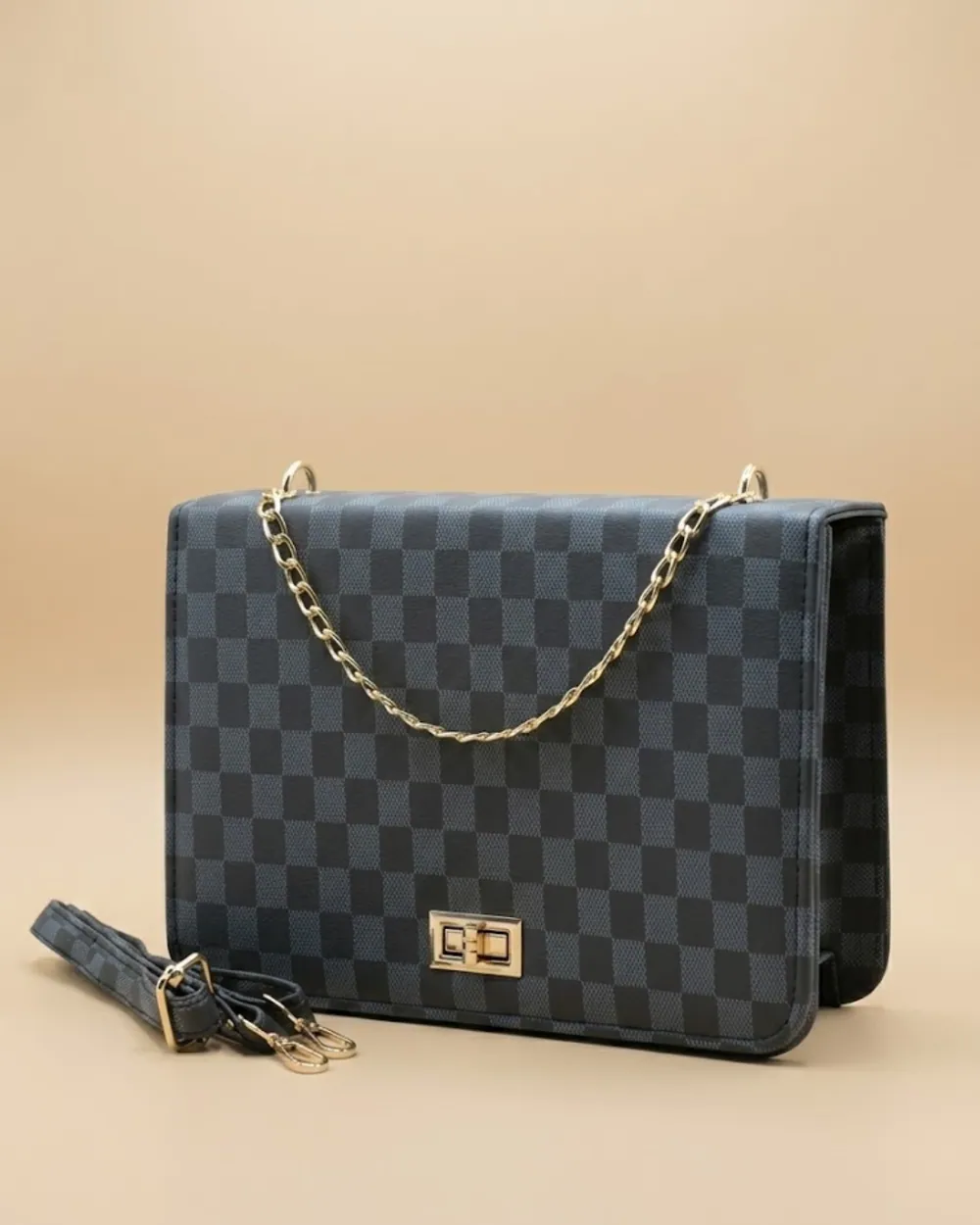 Luxury Grid Chain Bag Black, view 1