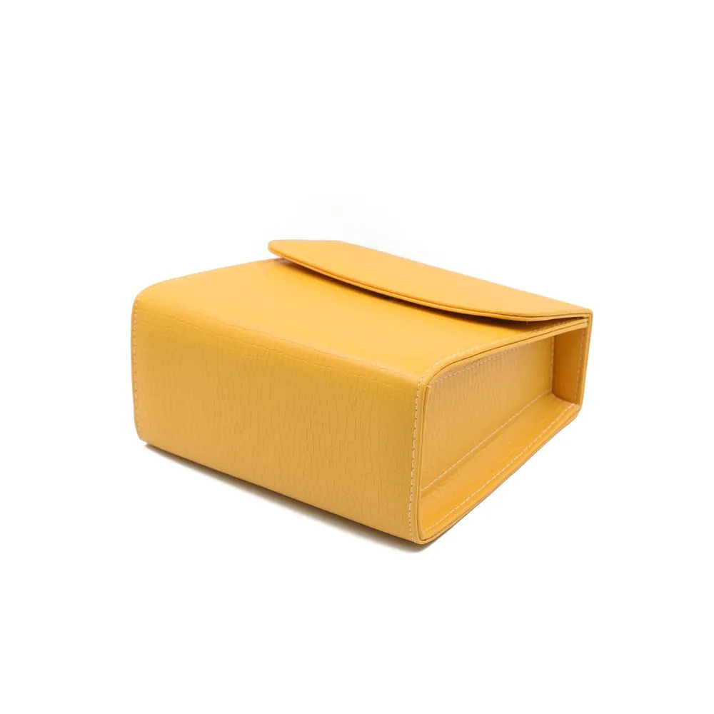 Clasique Handbag - Yellow, view 5